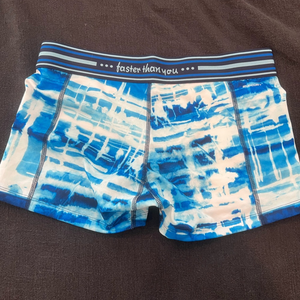Saucony bike shorts